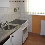Schicke 150m Vom Kostenlos Wlan Grosses Schwimmbad Sauna Апартаменты Куксхафен