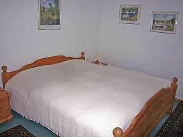 Schicke 150m Vom Kostenlos Wlan Grosses Schwimmbad Sauna Apartment *