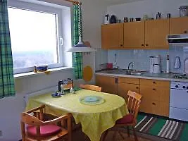 Апартаменты Schicke 150m Vom Kostenlos Wlan Grosses Schwimmbad Sauna *