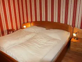 Schicke 150m Vom Kostenlos Wlan Grosses Schwimmbad Sauna Апартаменты *