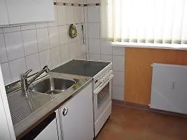 Schicke 150m Vom Kostenlos Wlan Grosses Schwimmbad Sauna Апартаменты Куксхафен