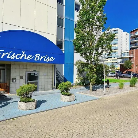 Апартаменты Schicke 150m Vom Kostenlos Wlan Grosses Schwimmbad Sauna