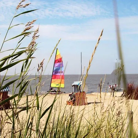 Schicke 150m Vom Kostenlos Wlan Grosses Schwimmbad Sauna 公寓 库克斯港